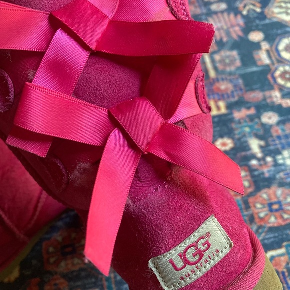 UGG Other - Trade only - HOLD FOR SAM S